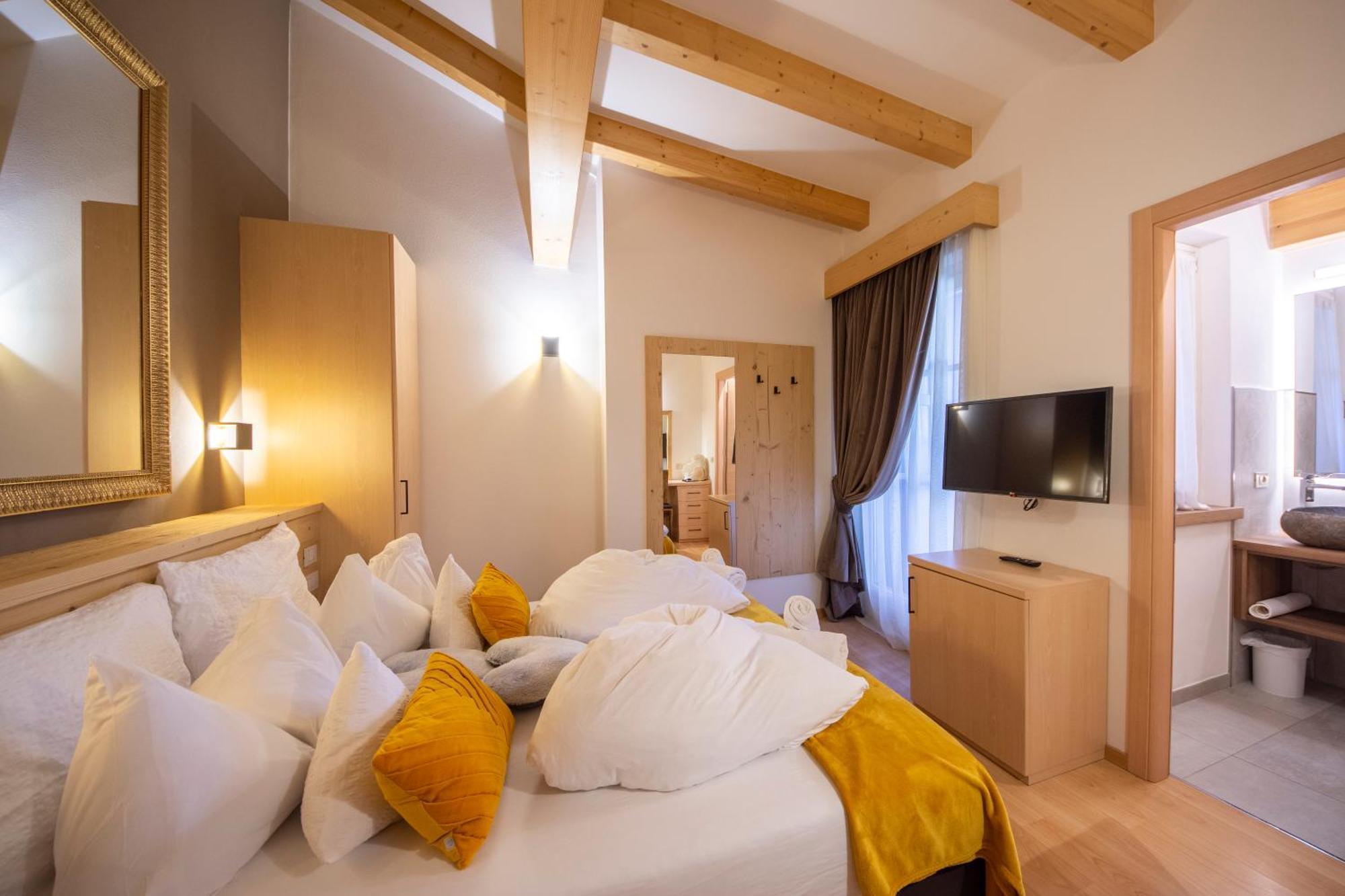 Hotel Faloria Moena Luaran gambar